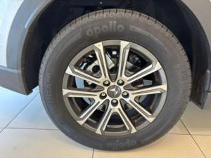 Mahindra XUV700 2.0T AX7 - Image 6