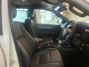 Toyota Hilux 2.8GD-6 double cab Legend RS auto - Image 9