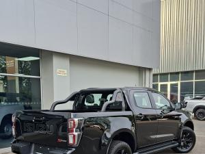 Isuzu D-Max 1.9TD double cab LS X-Rider manual - Image 8
