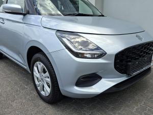 Suzuki Swift 1.2 GL+ manual - Image 2