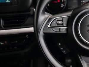 Suzuki Swift 1.2 GL+ manual - Image 11