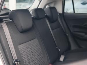 Suzuki Swift 1.2 GL+ manual - Image 17