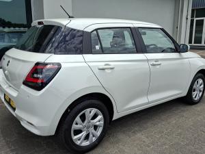 Suzuki Swift 1.2 GL+ manual - Image 4