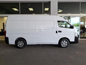 Nissan NV350 panel van wide-body 2.5i - Image 2