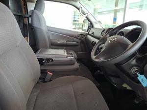 Nissan NV350 panel van wide-body 2.5i - Image 6