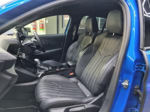 Peugeot 208 1.2T GT - Image 11