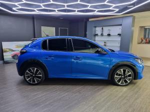 Peugeot 208 1.2T GT - Image 4