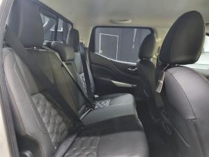 Nissan Navara 2.5DDTi double cab LE Plus - Image 21