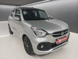 Toyota Vitz 1.0 XR manual - Image 1