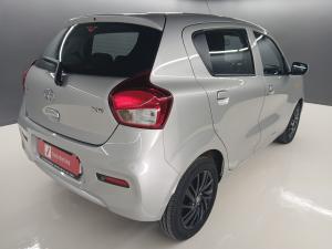 Toyota Vitz 1.0 XR manual - Image 2