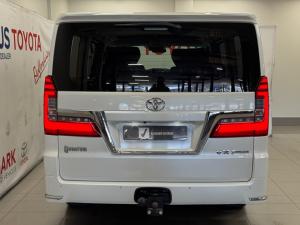 Toyota Quantum 2.8 LWB bus 6-seater VX Premium - Image 5