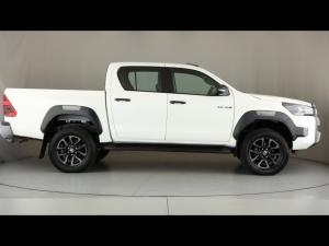 Toyota Hilux 2.8GD-6 double cab 4x4 Legend auto - Image 3