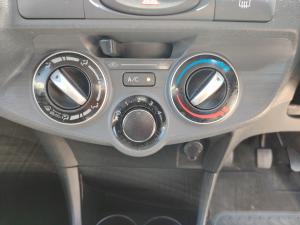 Toyota Etios hatch 1.5 Sport - Image 14