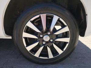 Toyota Etios hatch 1.5 Sport - Image 17