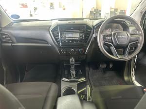 Isuzu D-Max 1.9TD single cab L 4x4 auto - Image 6