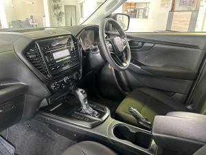 Isuzu D-Max 1.9TD single cab L 4x4 auto - Image 7