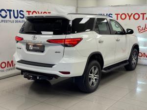 Toyota Fortuner 2.4GD-6 4x4 - Image 2