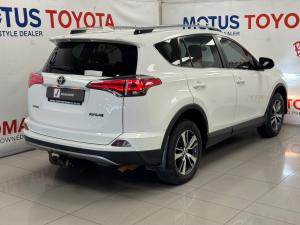 Toyota RAV4 2.0 GX auto - Image 2