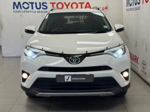 Toyota RAV4 2.0 GX auto - Image 4