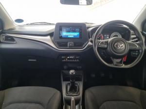 Toyota Starlet 1.5 XS manual - Image 6