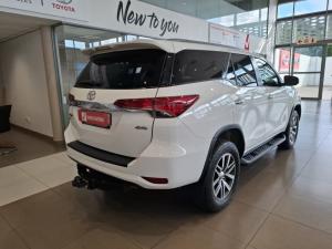 Toyota Fortuner 2.8GD-6 4X4 Epic automatic - Image 2