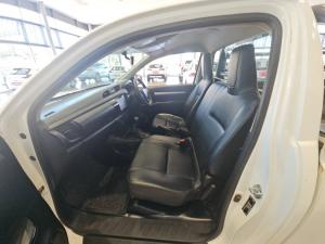 Toyota Hilux 2.0 VvtiP/U Single Cab - Image 7