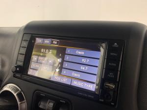 Jeep Wrangler Unltd Sahara 3.6L V6 automatic - Image 14