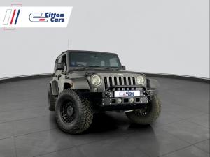 Jeep Wrangler Unltd Sahara 3.6L V6 automatic - Image 2