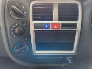 Hyundai H100 2.6DD/S - Image 16
