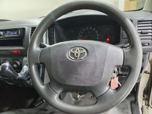 Toyota Quantum 2.5D-4D panel van - Image 11