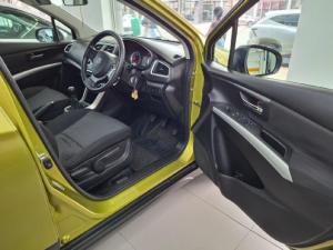 Suzuki SX4 1.6 GL - Image 10