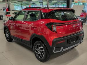 Mahindra XUV 3XO 1.2T AX5 manual - Image 3