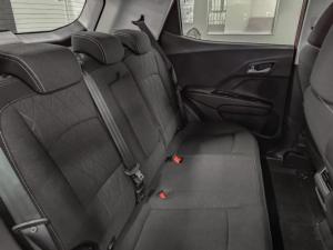 Mahindra XUV 3XO 1.2T AX5 manual - Image 9