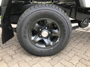 Toyota Land Cruiser 79 2.8GD-6 single cab manual - Image 6