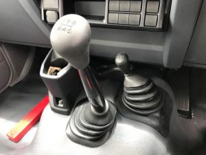 Toyota Land Cruiser 79 4.0 V6 double cab - Image 13