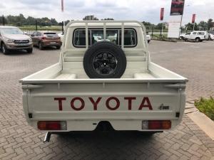 Toyota Land Cruiser 79 4.0 V6 double cab - Image 5
