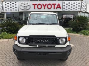 Toyota Land Cruiser 79 4.0 V6 single cab - Image 2
