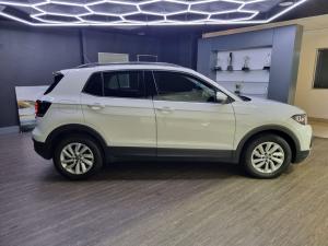 Volkswagen T-Cross 1.0TSI 70kW Comfortline - Image 2