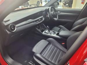 Alfa Romeo Stelvio 2.0T Veloce Q4 - Image 11