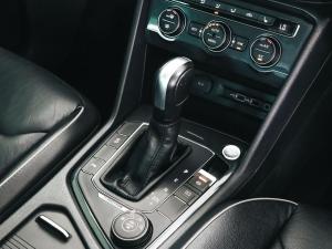 Volkswagen Tiguan 2.0TSI 4Motion Highline - Image 24