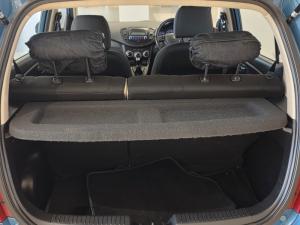 Hyundai i10 1.1 Motion - Image 5