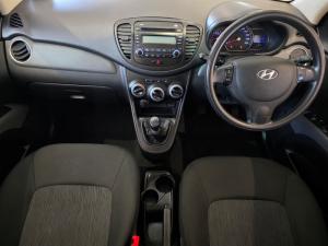 Hyundai i10 1.1 Motion - Image 7
