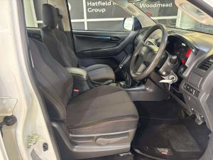 Isuzu D-Max 250 double cab Hi-Ride - Image 13