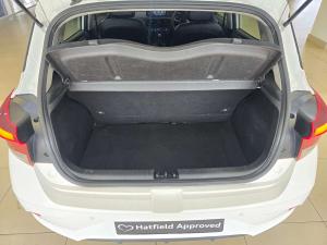 Hyundai Grand i10 1.0 Premium hatch - Image 10