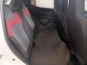 Renault Kwid 1.0 Techno manual - Image 10