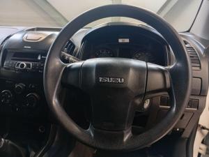 Isuzu D-Max 250 double cab - Image 16