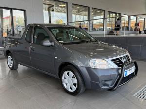 Nissan NP200 1.6i safety pack (aircon) - Image 1