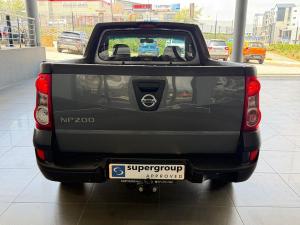 Nissan NP200 1.6i safety pack (aircon) - Image 6