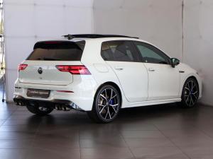 Volkswagen Golf R - Image 10