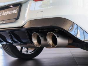 Volkswagen Golf R - Image 11
